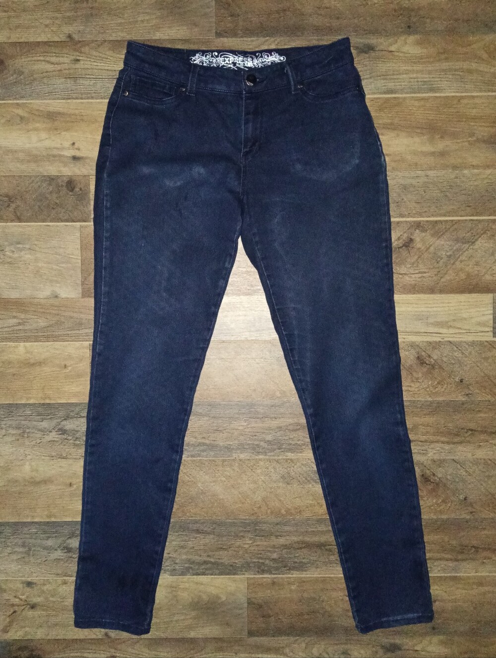 Express Jeans Women's Size 10 Slim Ankle Cropped Dark Wash Distressed Denim